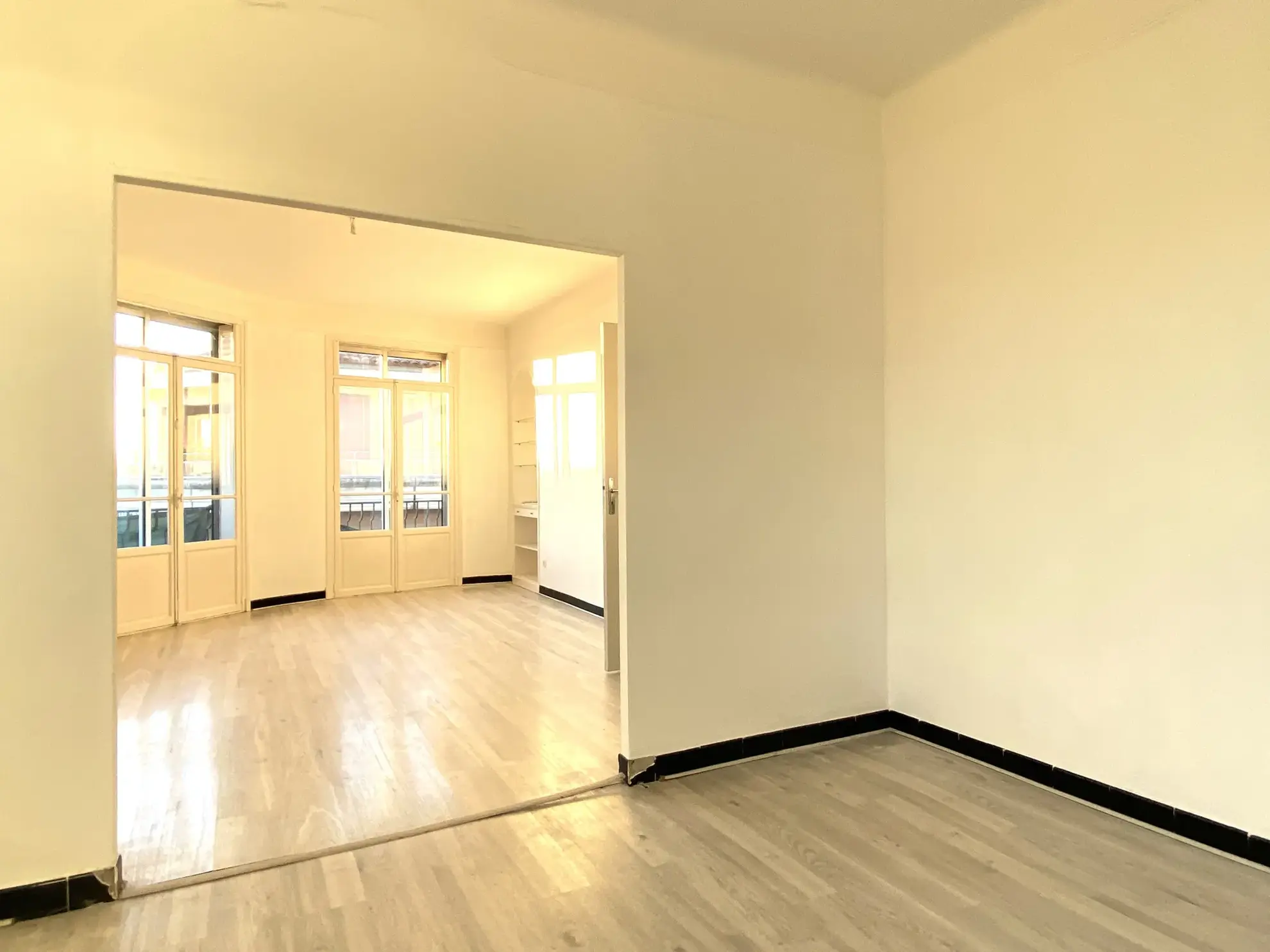 Appartement lumineux T3 à vendre au jardin des remparts à Perpignan 