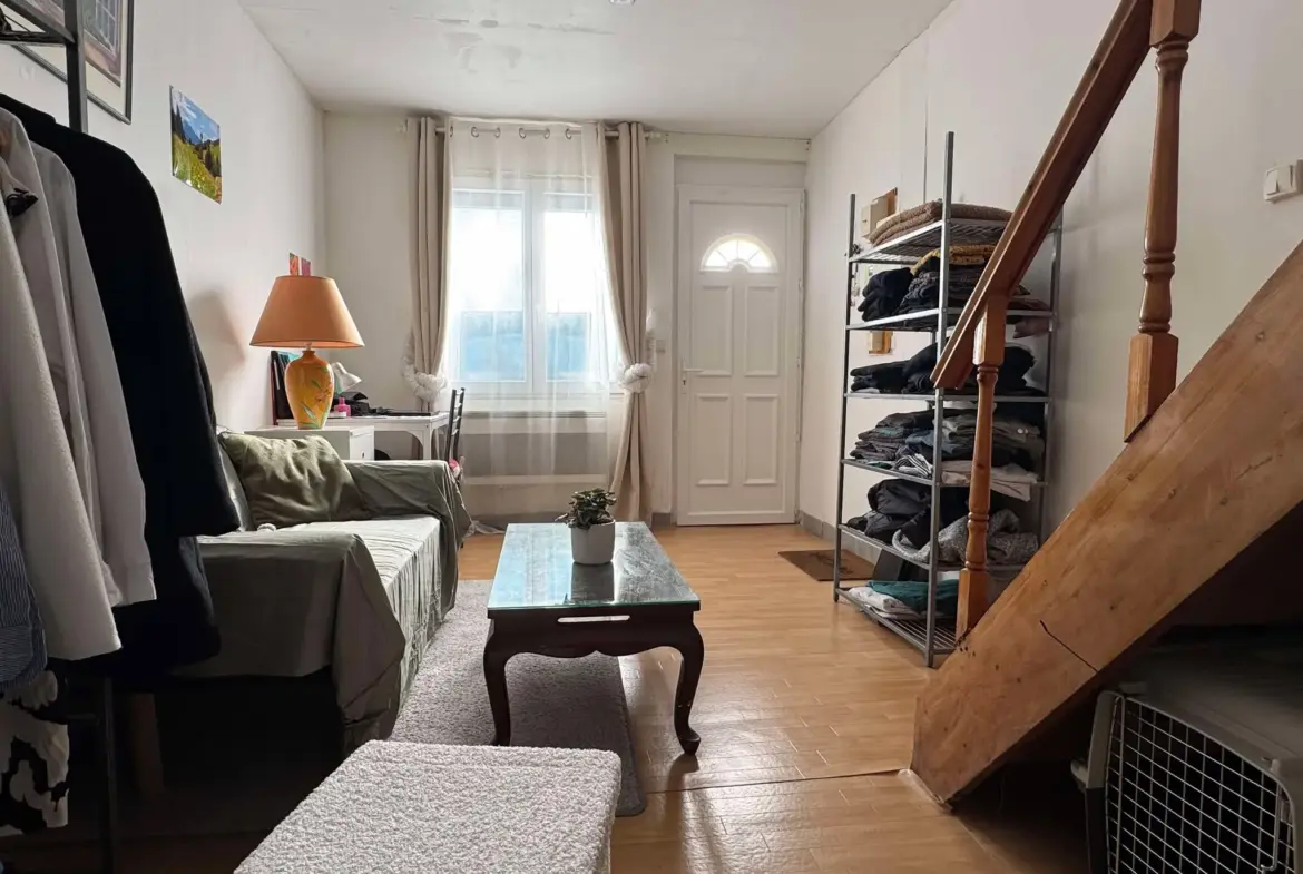 Maison à vendre à Domart en Ponthieu - 1 chambre, garage, 76300 € 