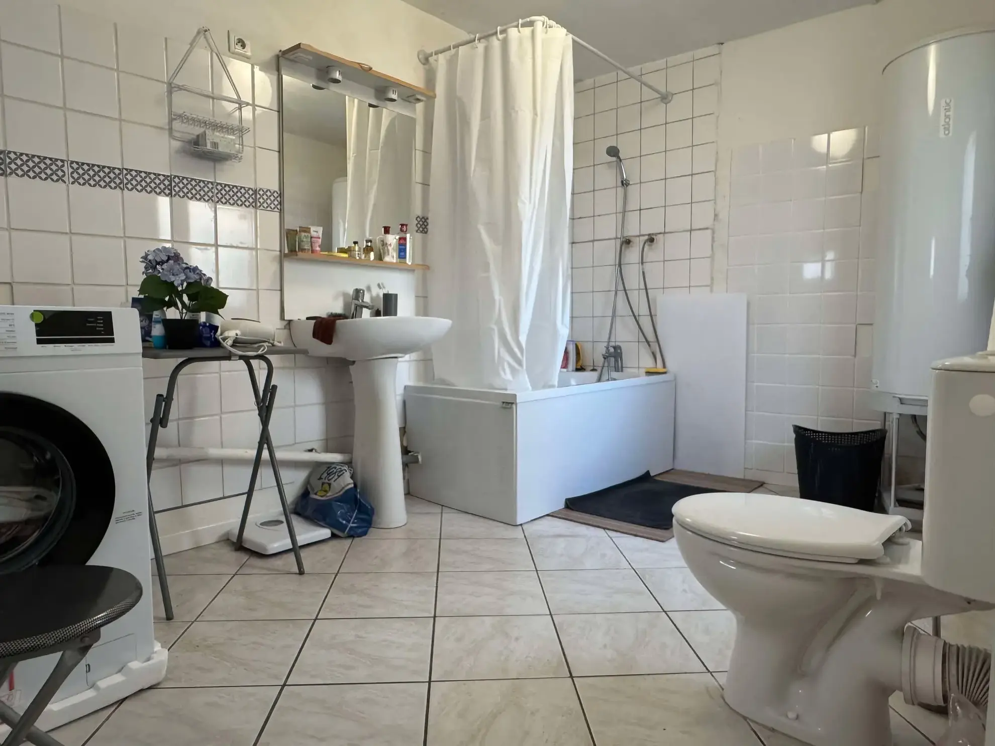 Maison à vendre à Domart en Ponthieu - 1 chambre, garage, 76300 € 