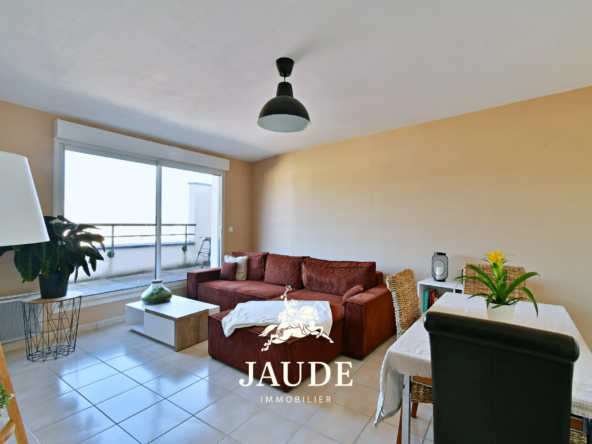 Vente d'un appartement F3 avec terrasse et garage à Clermont-Ferrand