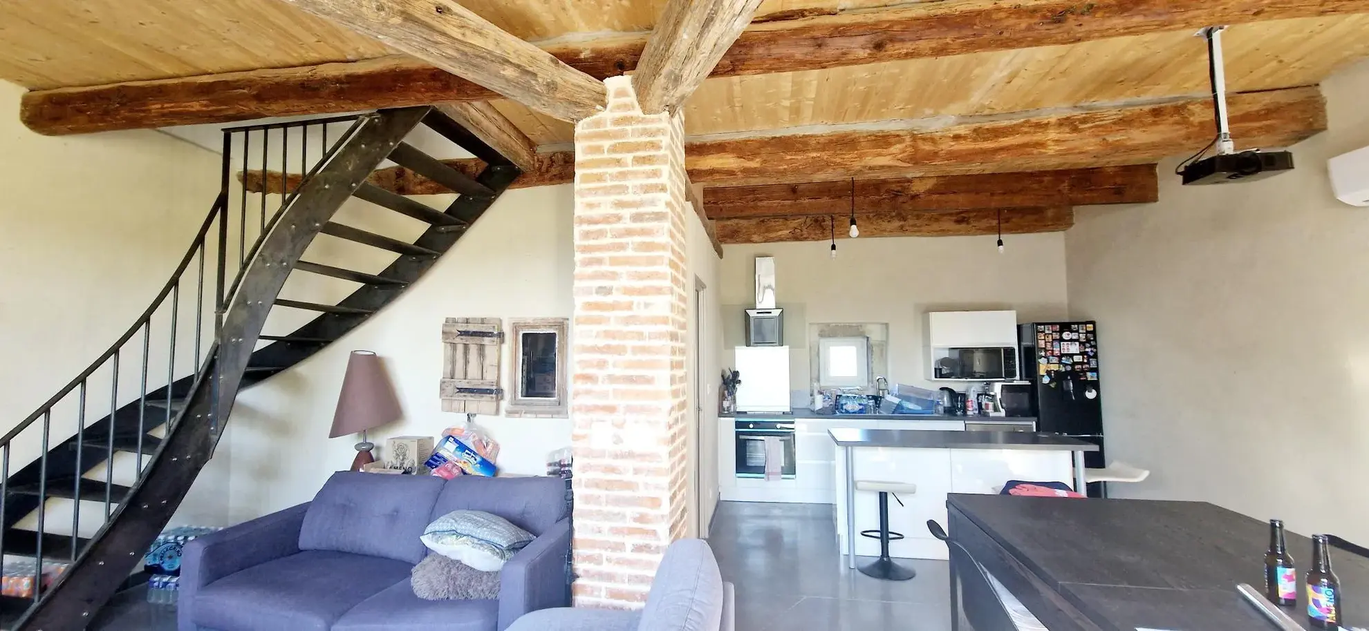 Maison en pierres rénovée à Bollène - 106 m² habitables 