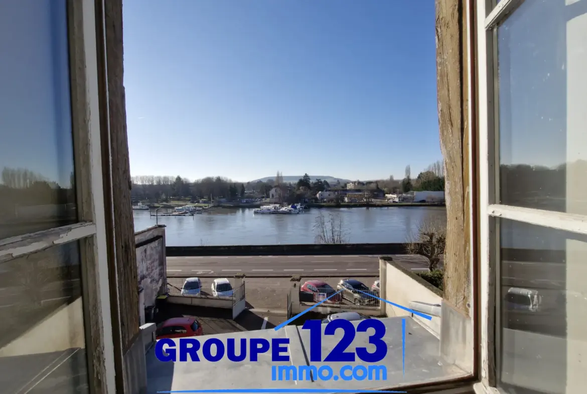 Appartement de charme à vendre à Joigny avec vue sur l’Yonne 