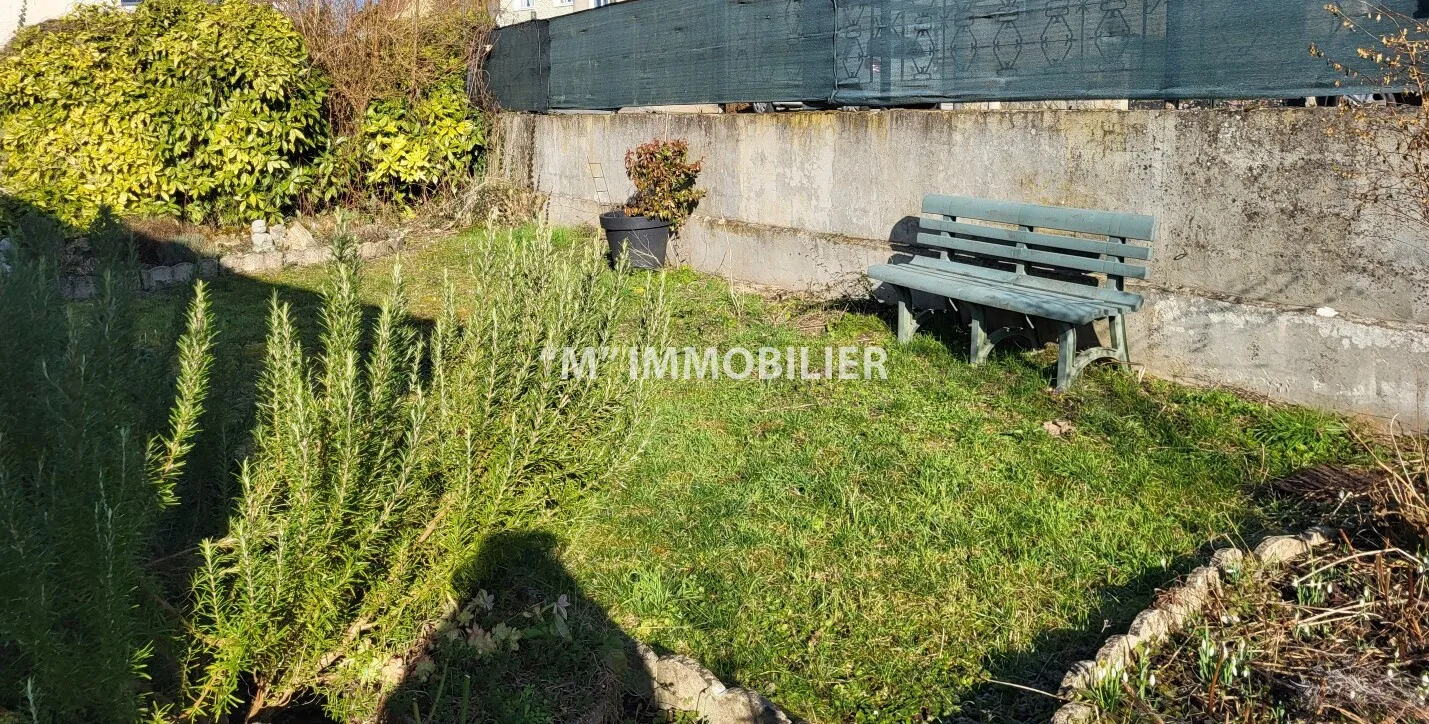 Pavillon rénové avec jardin à Château-Thierry à vendre 