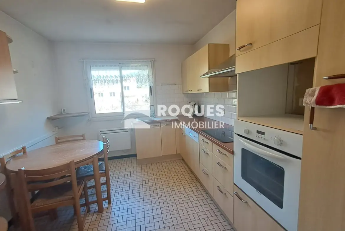 Maison T5 à vendre à Millau - Charmante et fonctionnelle 