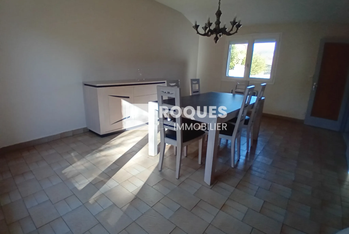 Maison T5 à vendre à Millau - Charmante et fonctionnelle 