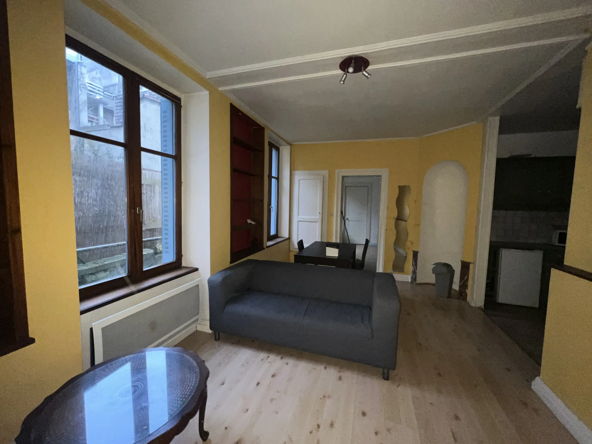 À vendre : Appartement T2 à rénover dans le quartier Charles III à Nancy 