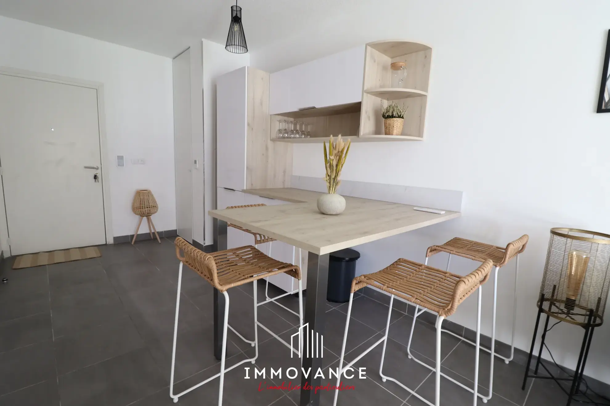 Appartement T2 rénové avec terrasse à Port-Marianne, Montpellier 