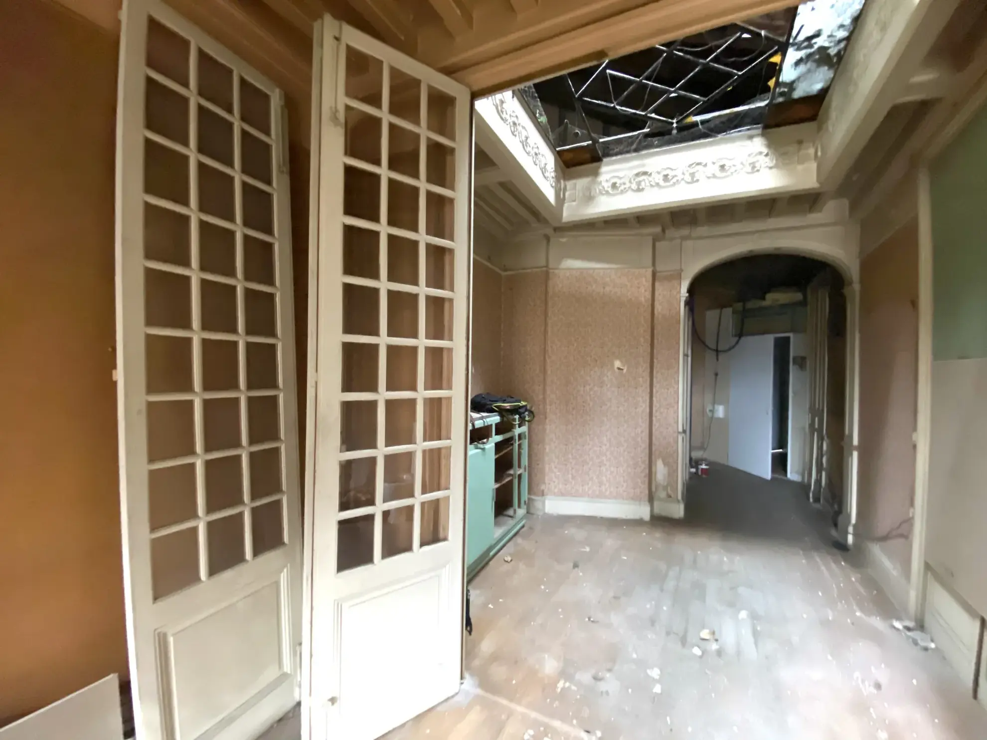 Duplex à rénover de 121 m² avec terrasse à Annonay 