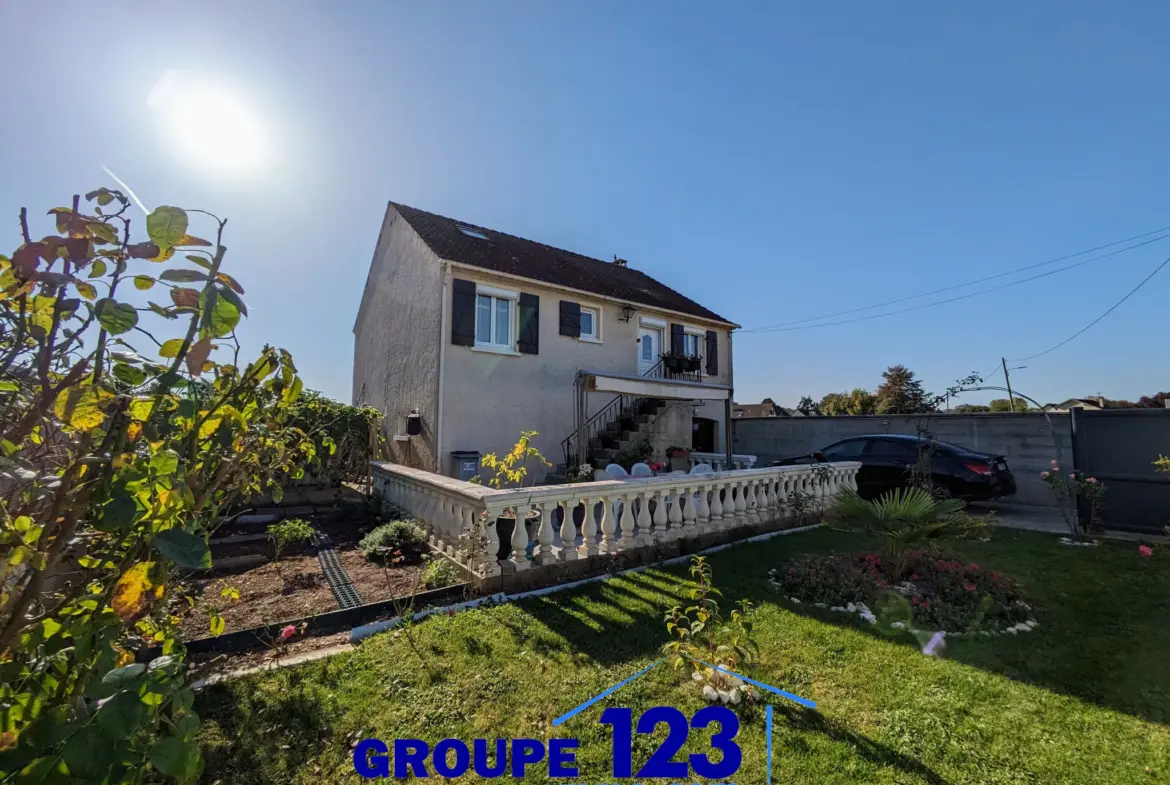 Superbe Pavillon à Bonnard avec Piscine Chauffée et Vue Dégagée 