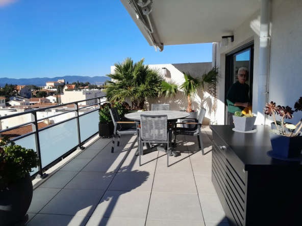 Appartement T4 avec vue mer à Saint-Raphaël au dernier étage