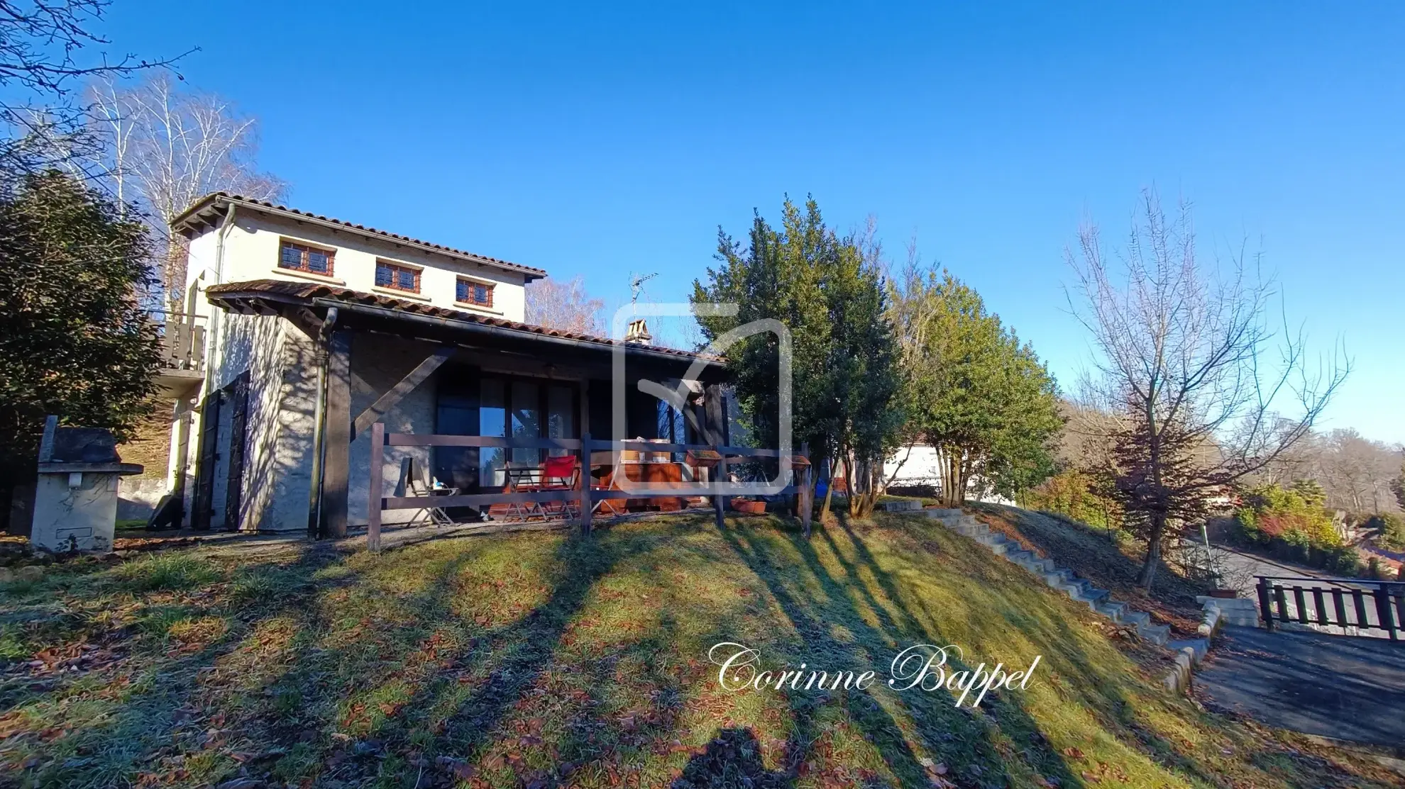 Maison aux beaux volumes à Coulounieix 