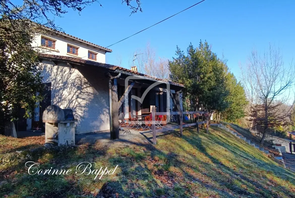 Maison aux beaux volumes à Coulounieix 