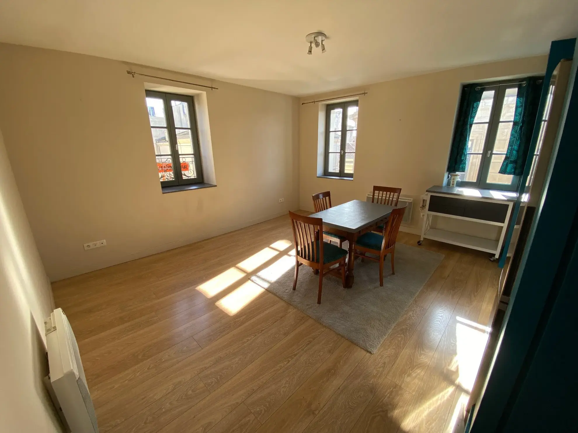 Appartement T3 lumineux de 57 m² à Nîmes 