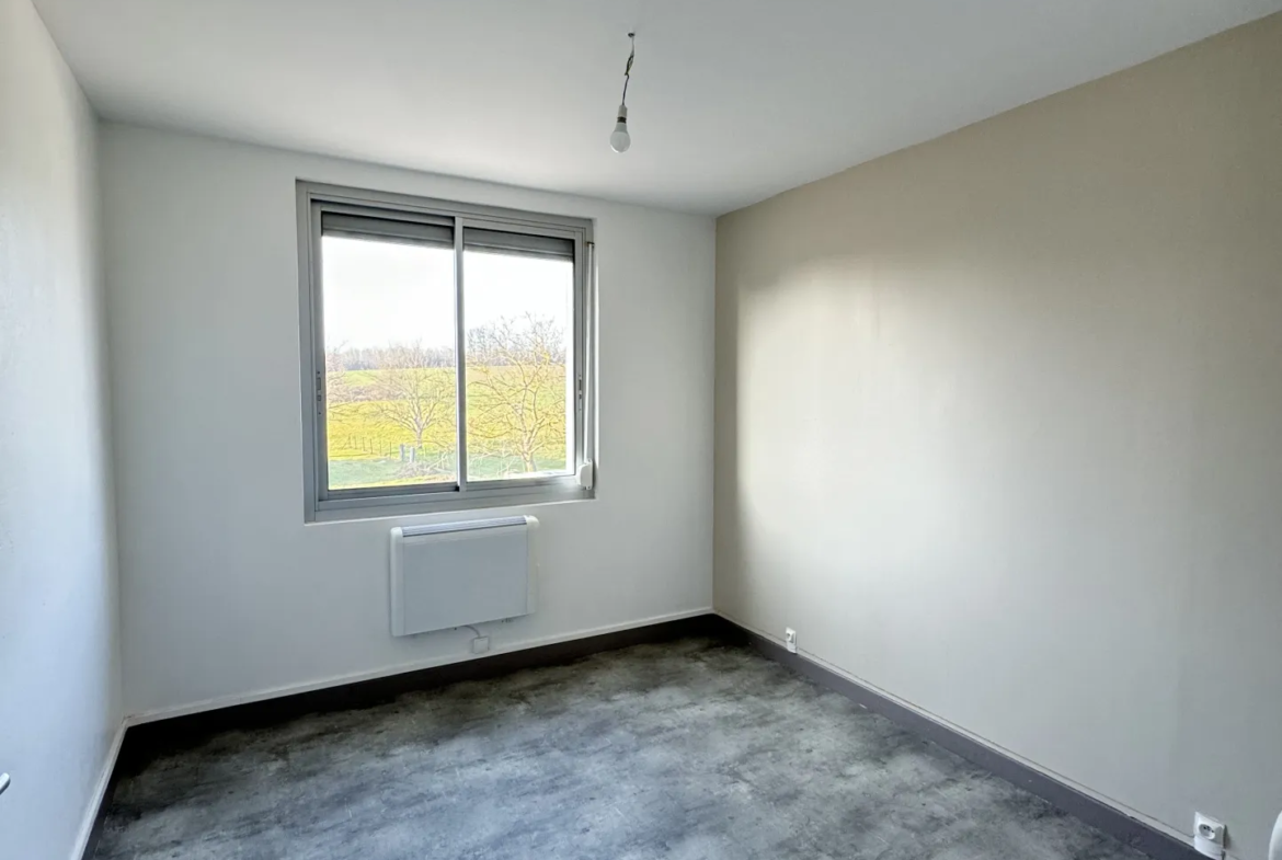 Appartement T4 à rénover - Grandvillars - 60 m² 