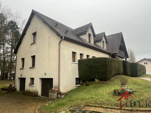 Vente d'une maison 230 m² à Bourbonne-les-Bains avec 4 chambres