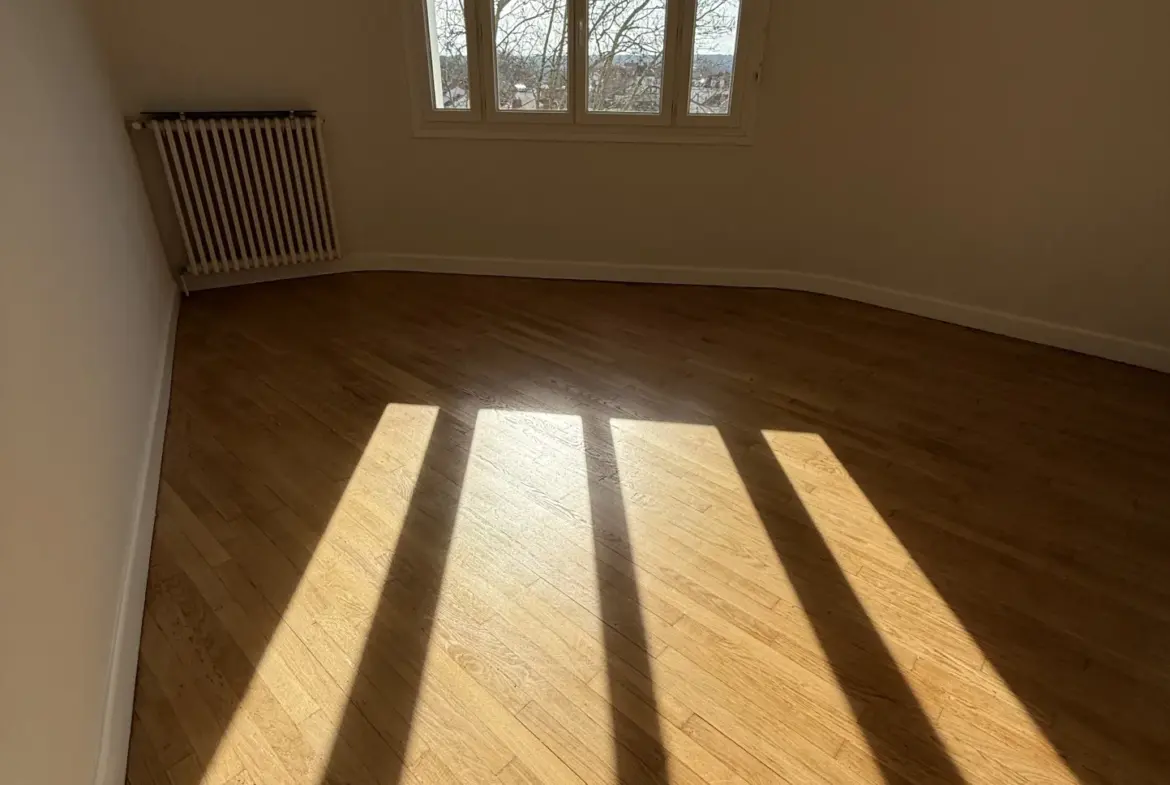 Vente Appartement T3 Lumineux à Vichy avec Balcon et Ascenseur 