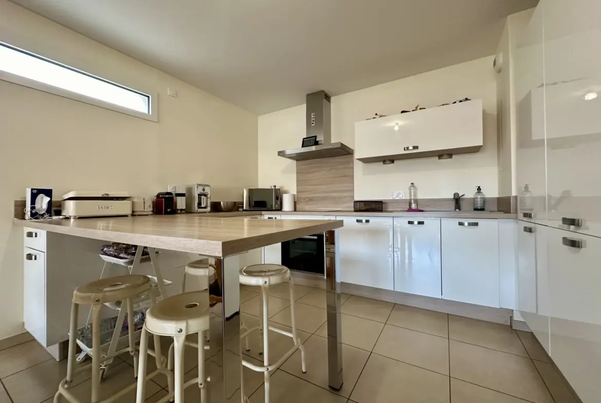 Appartement à vendre à Aubière avec terrasse, garage et cave 