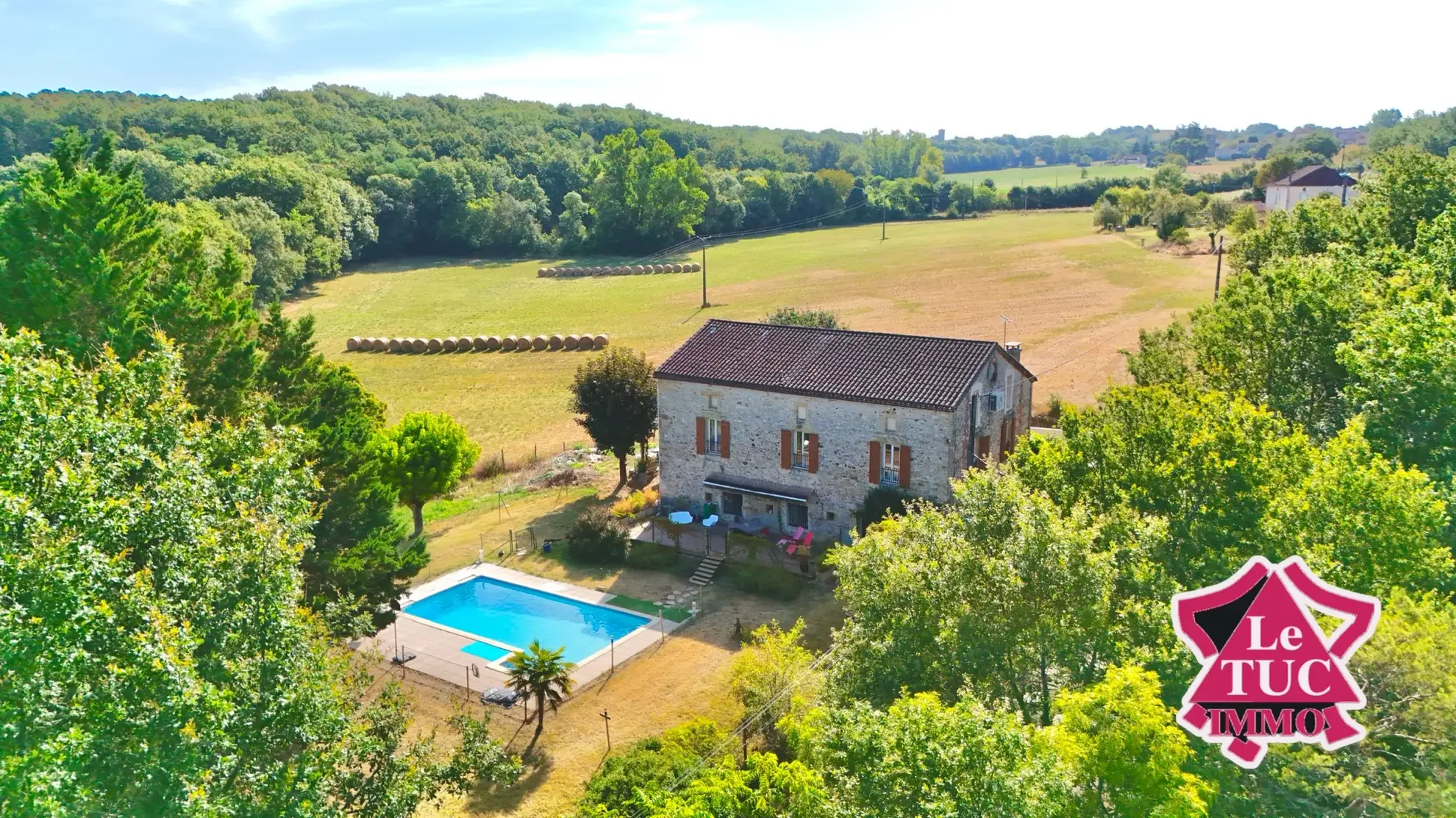 Maison 8 chambres avec piscine chauffée à Montayral 