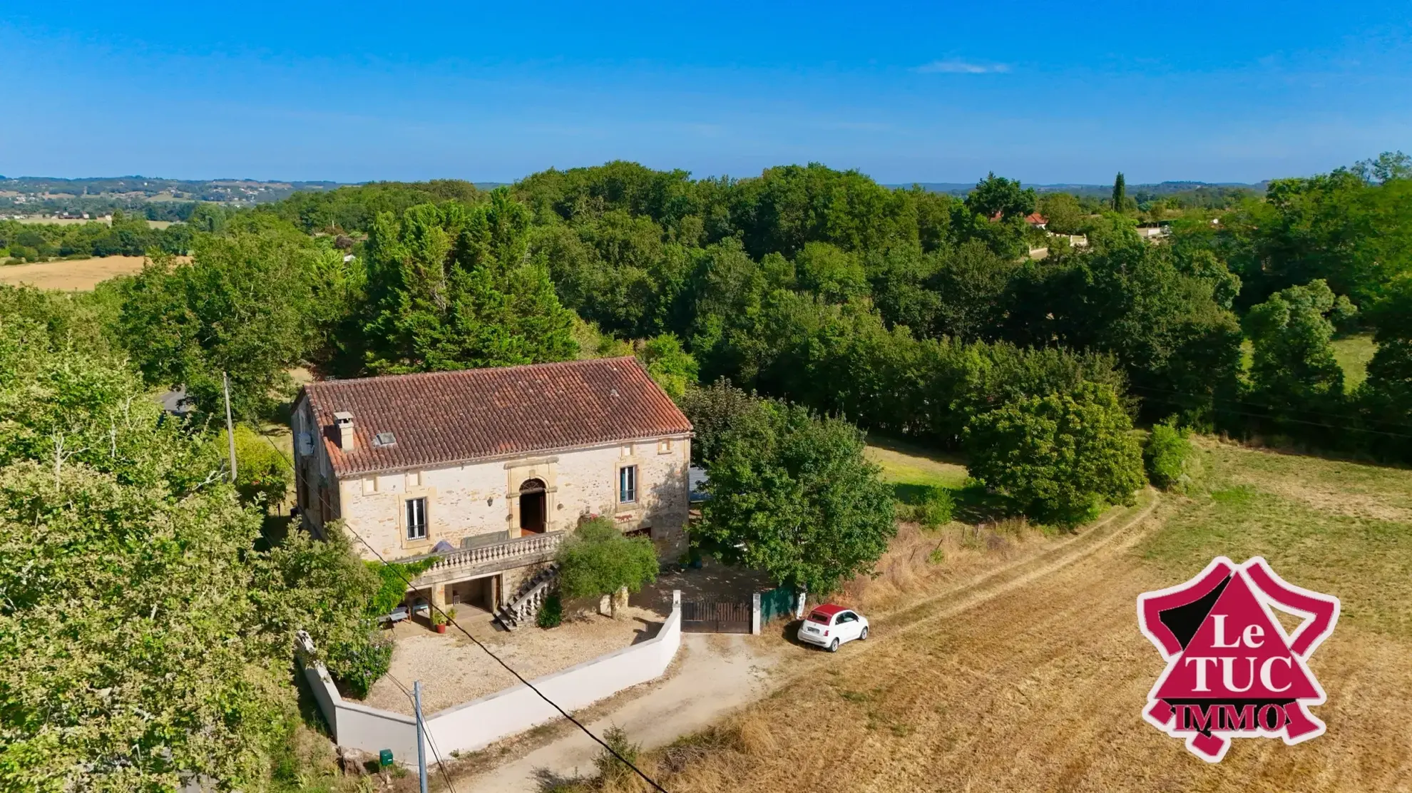 Maison 8 chambres avec piscine chauffée à Montayral 