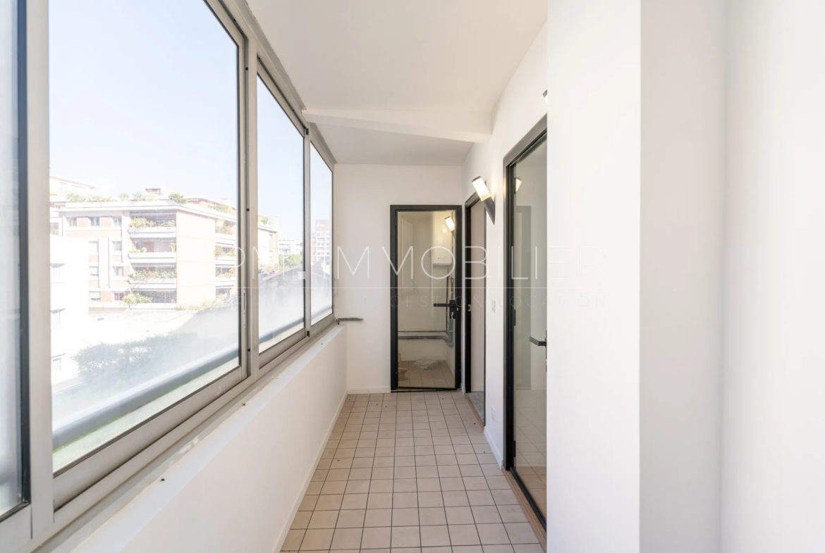 Vente Appartement T3 Rénové à Marseille 13008 