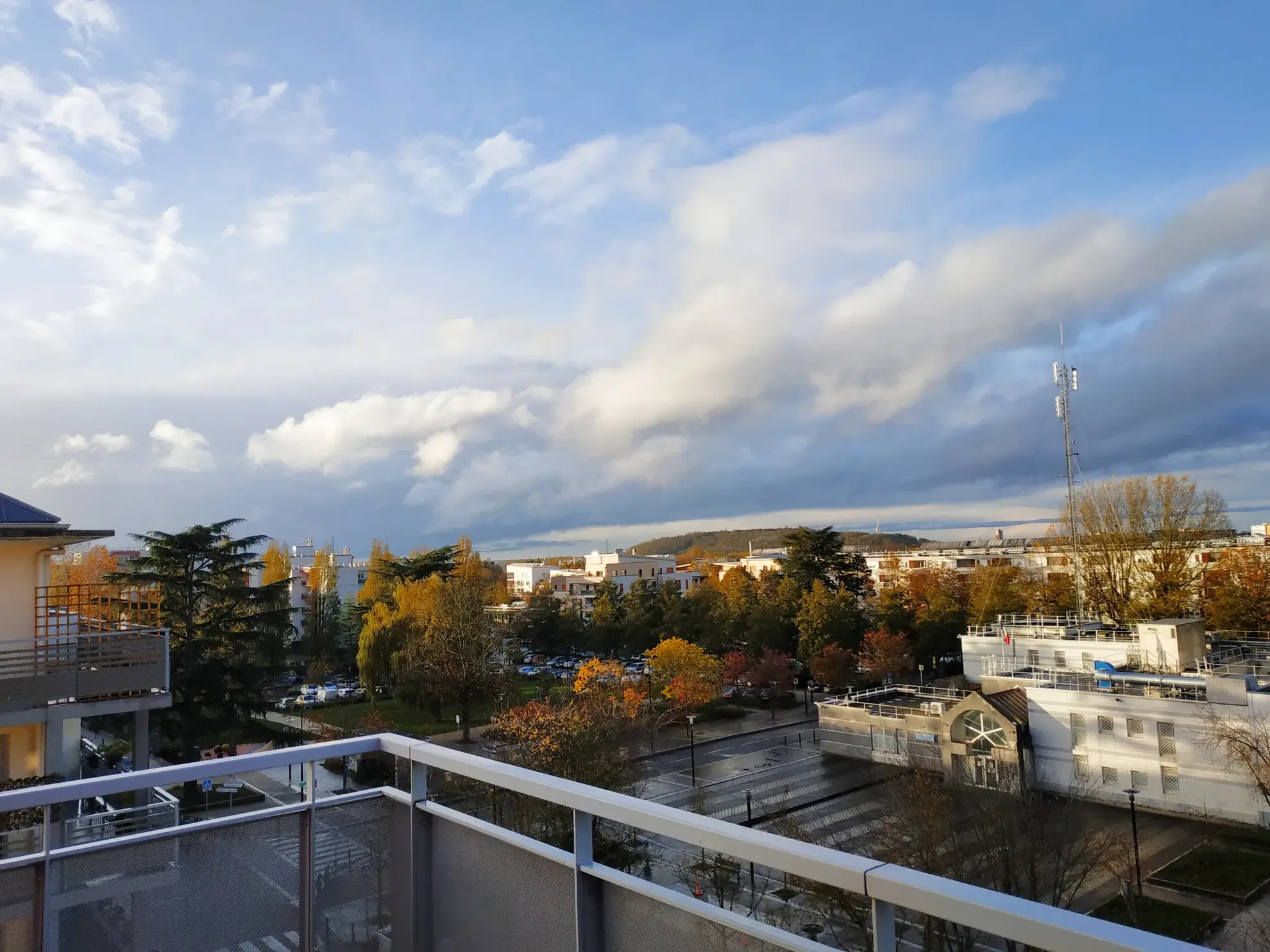 Appartement dernier étage avec grande terrasse à Trappes 