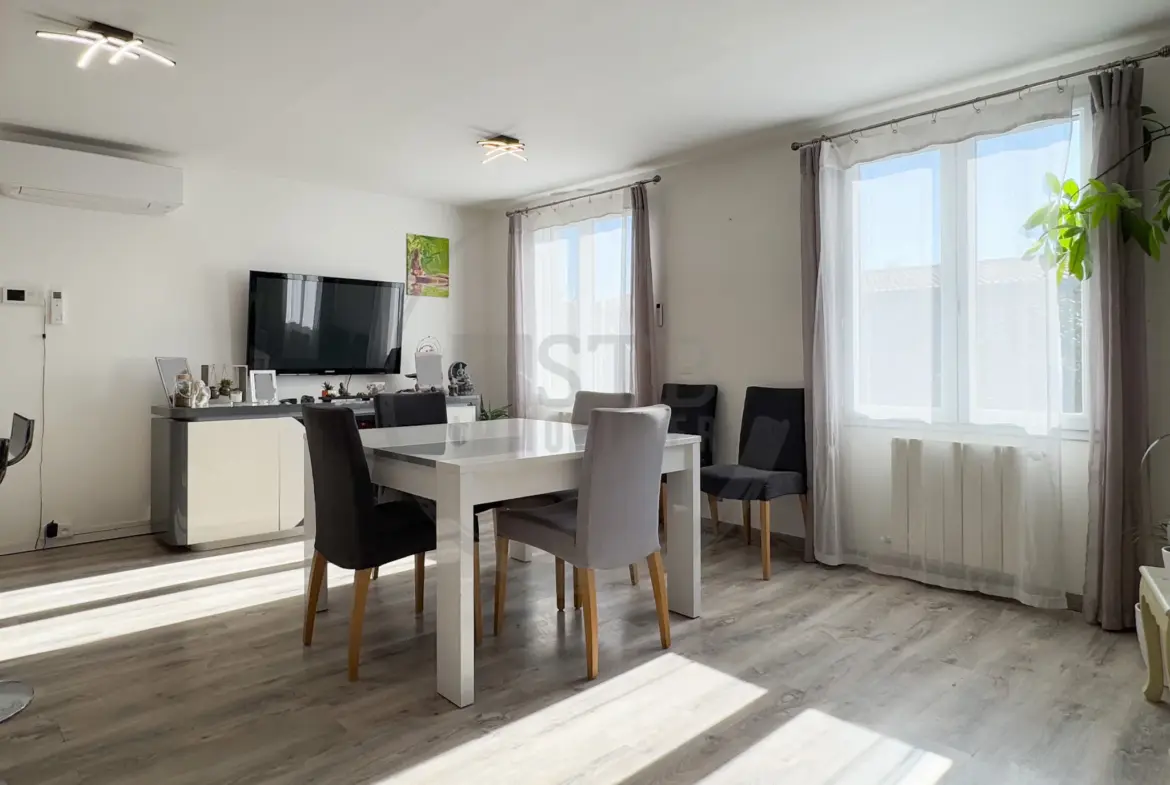 À vendre : Maison plain-pied rénovée de 97m² à Saint-Georges-Les-Bains 