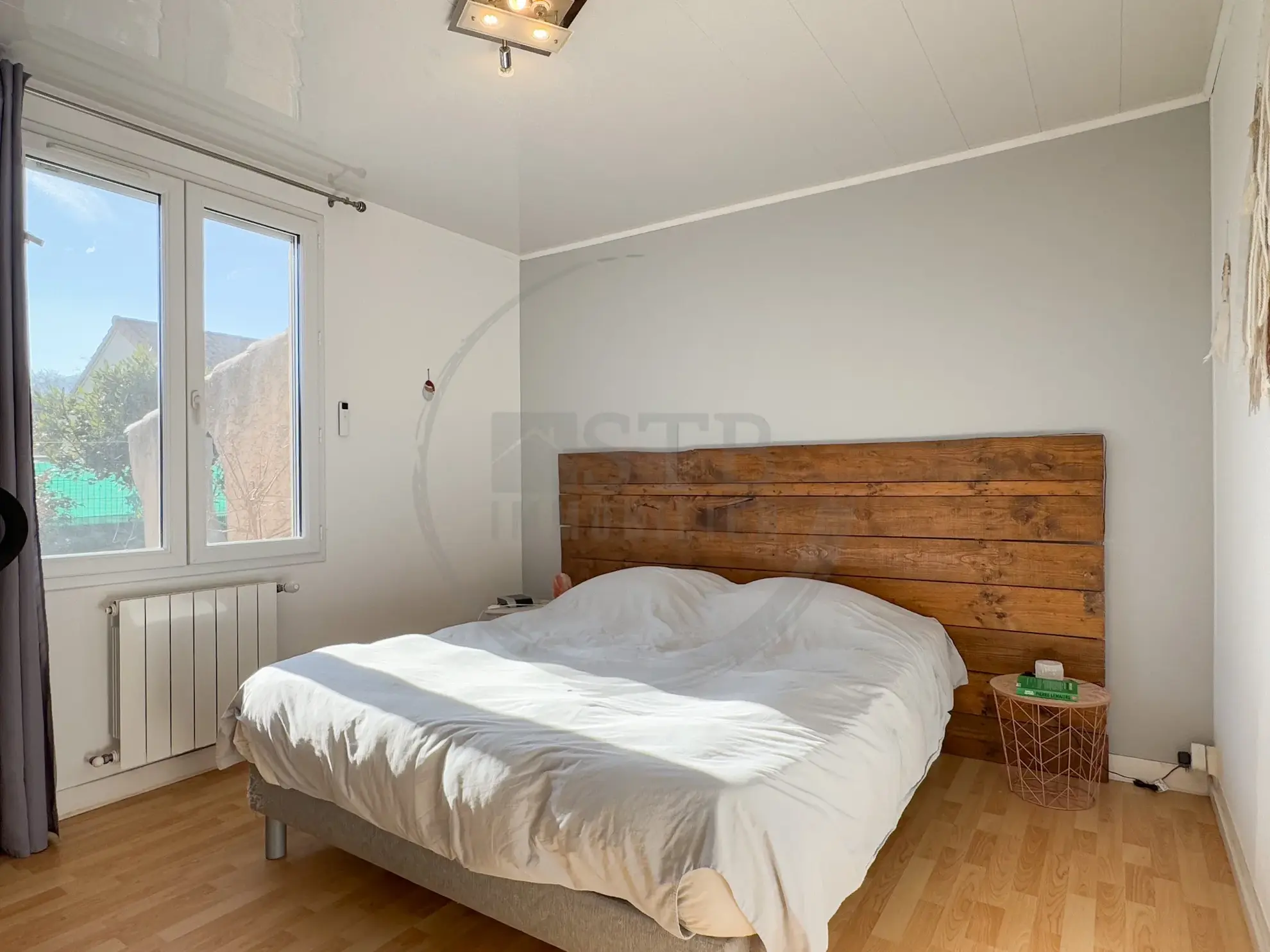 À vendre : Maison plain-pied rénovée de 97m² à Saint-Georges-Les-Bains 