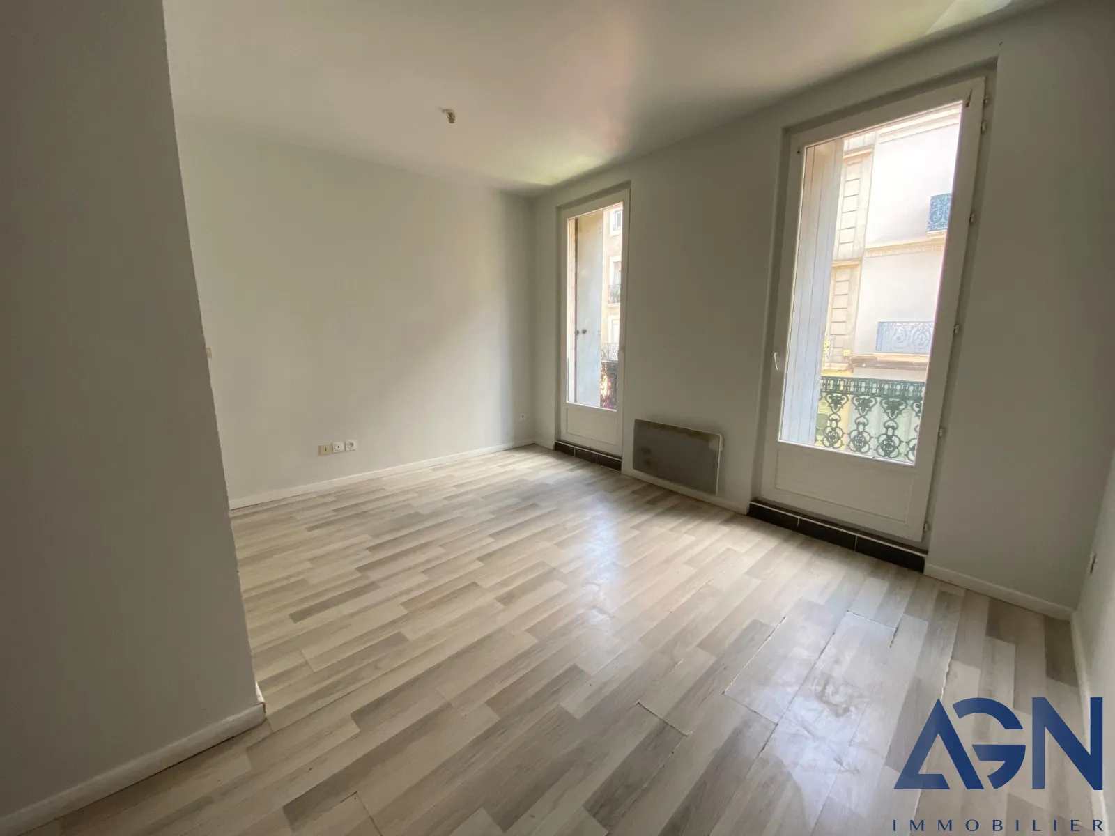 À vendre : Appartement 2 pièces de 37,76 m² avec cour à Béziers 