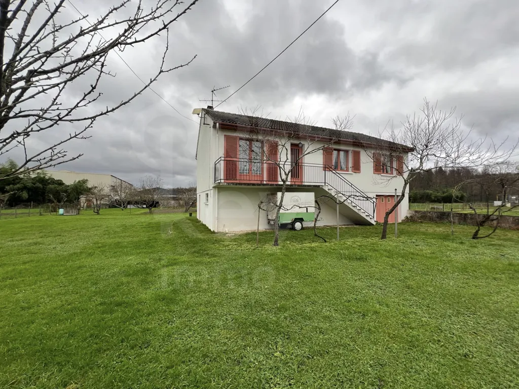 Maison à vendre à Saint-Fargeau - 4 pièces et 2146 m² de terrain 