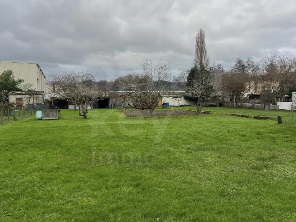 Maison à vendre à Saint-Fargeau - 4 pièces et 2146 m² de terrain 