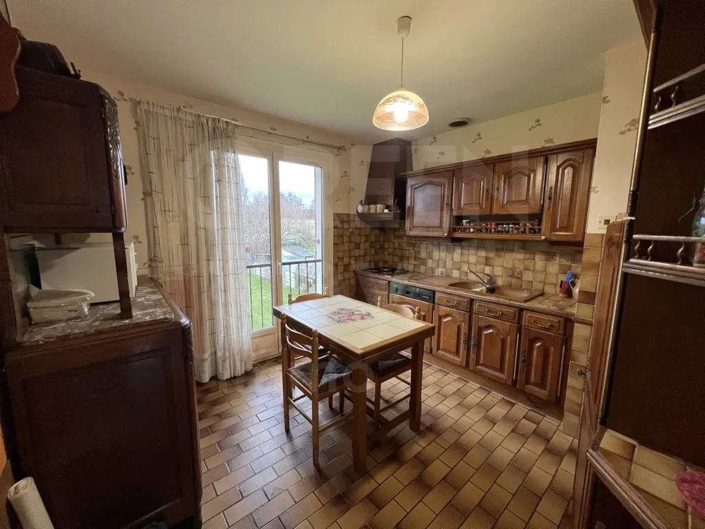 Maison à vendre à Saint-Fargeau - 4 pièces et 2146 m² de terrain 