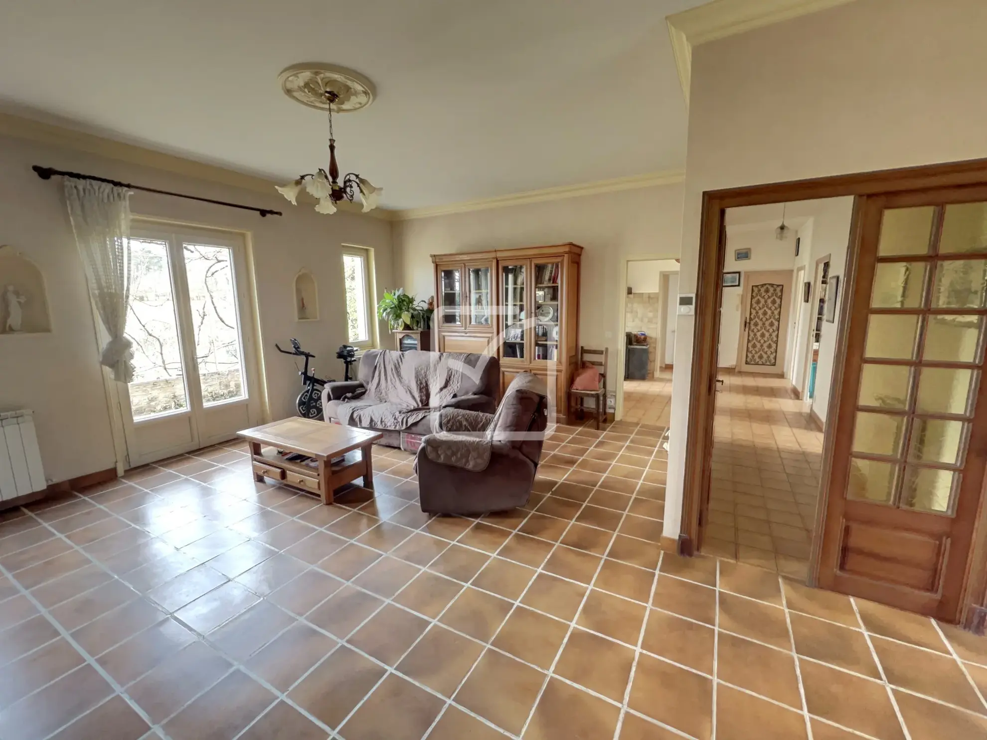 Maison spacieuse à vendre à Saint Martial de Nabirat - 140 m2 