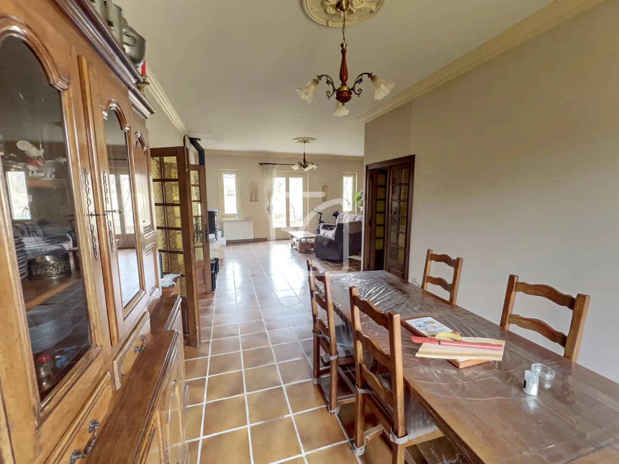 Maison spacieuse à vendre à Saint Martial de Nabirat - 140 m2 