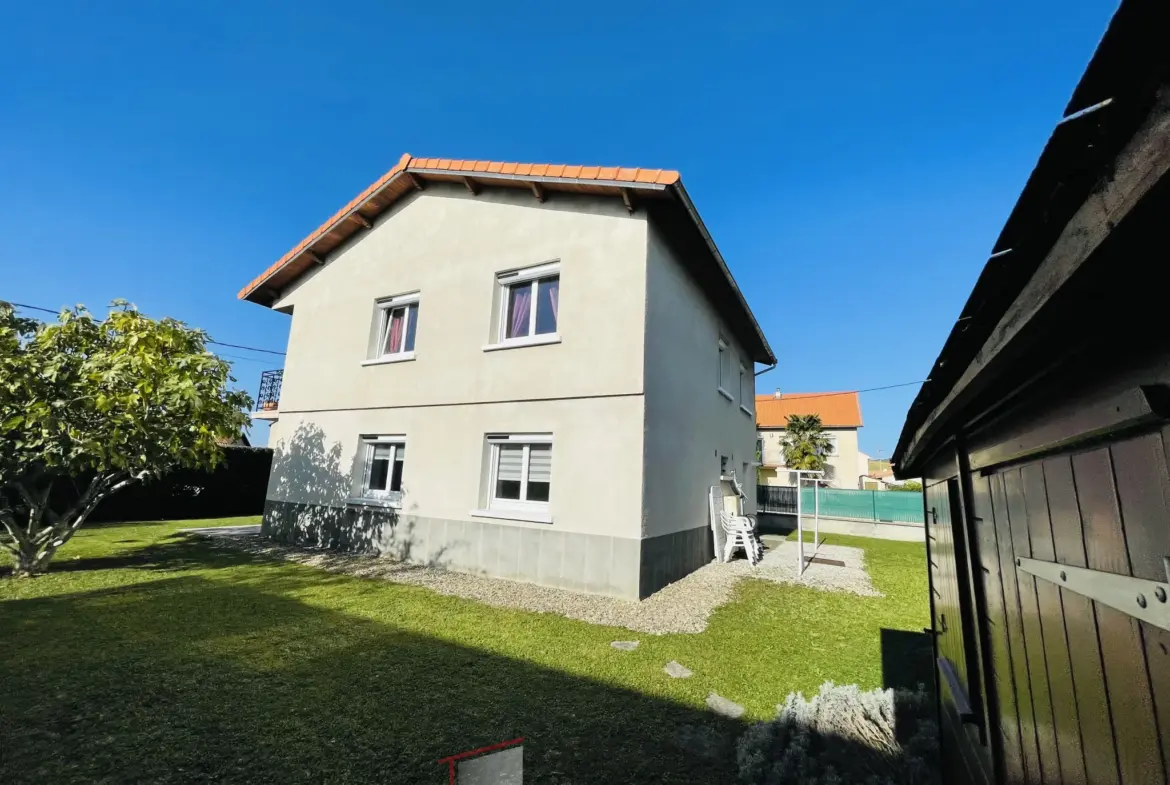 Maison 5 pièces 126 m² avec jardin à Pérignat-sur-Allier 