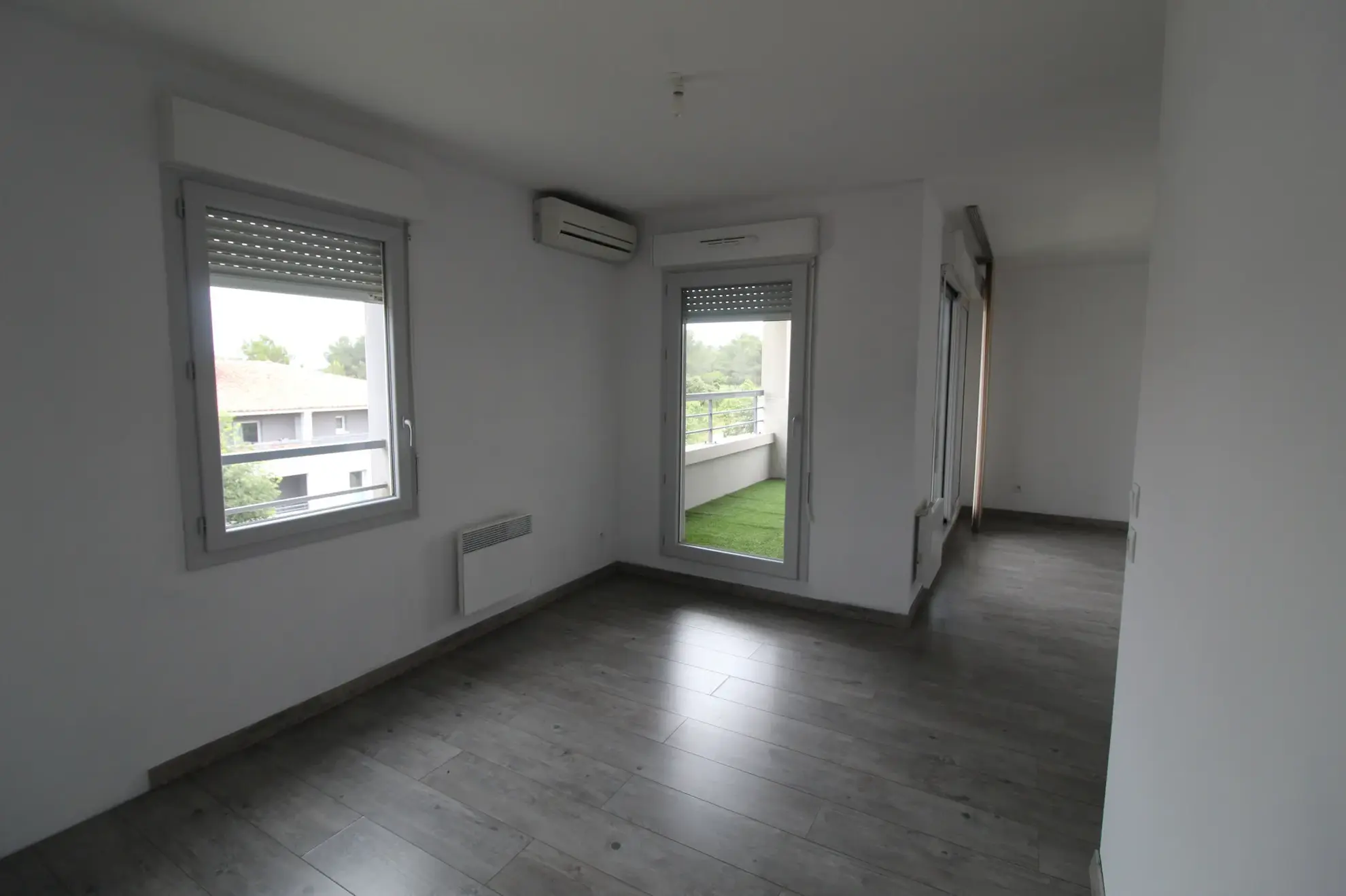 Spacieux appartement T4 à Nîmes Est, 91 m² avec terrasse 