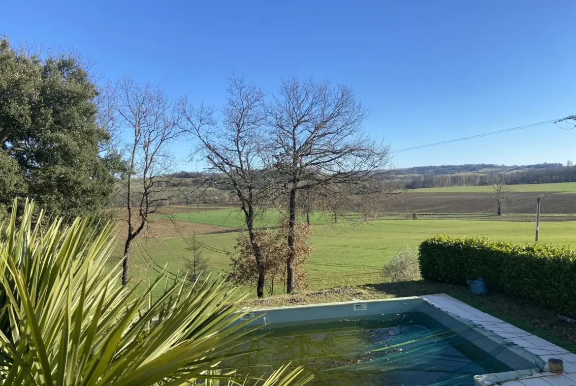 Maison de campagne avec piscine à Condom - 270000 EUR 