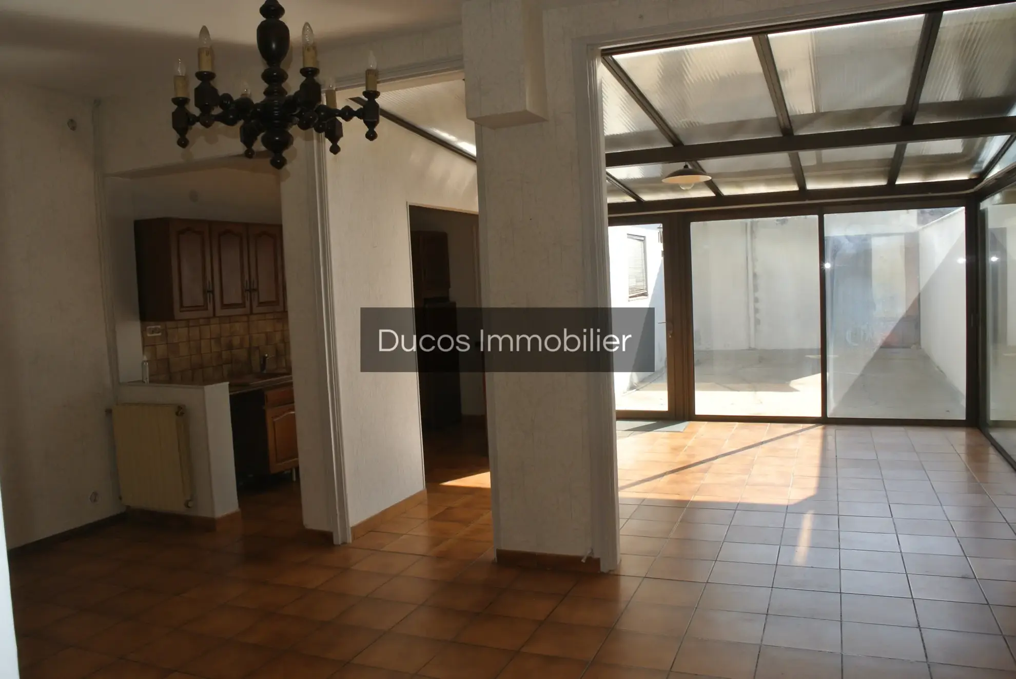 À vendre : Maison de ville avec cour à Marmande 