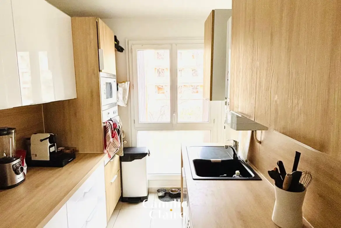 À vendre : Appartement T3 avec balcon et cave à Aix-en-Provence 