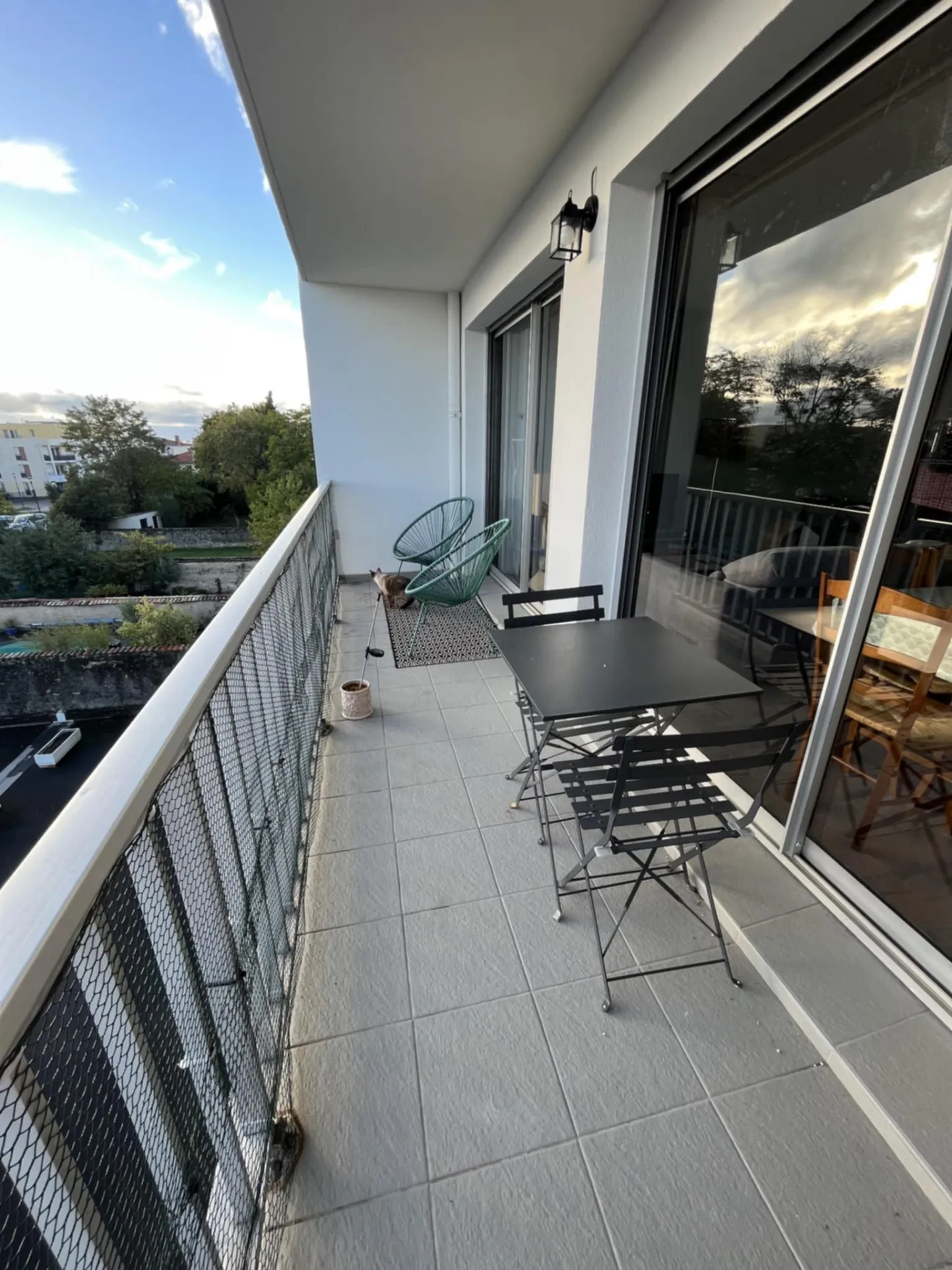 Appartement T2 à Niort, secteur gare, vue dégagée 