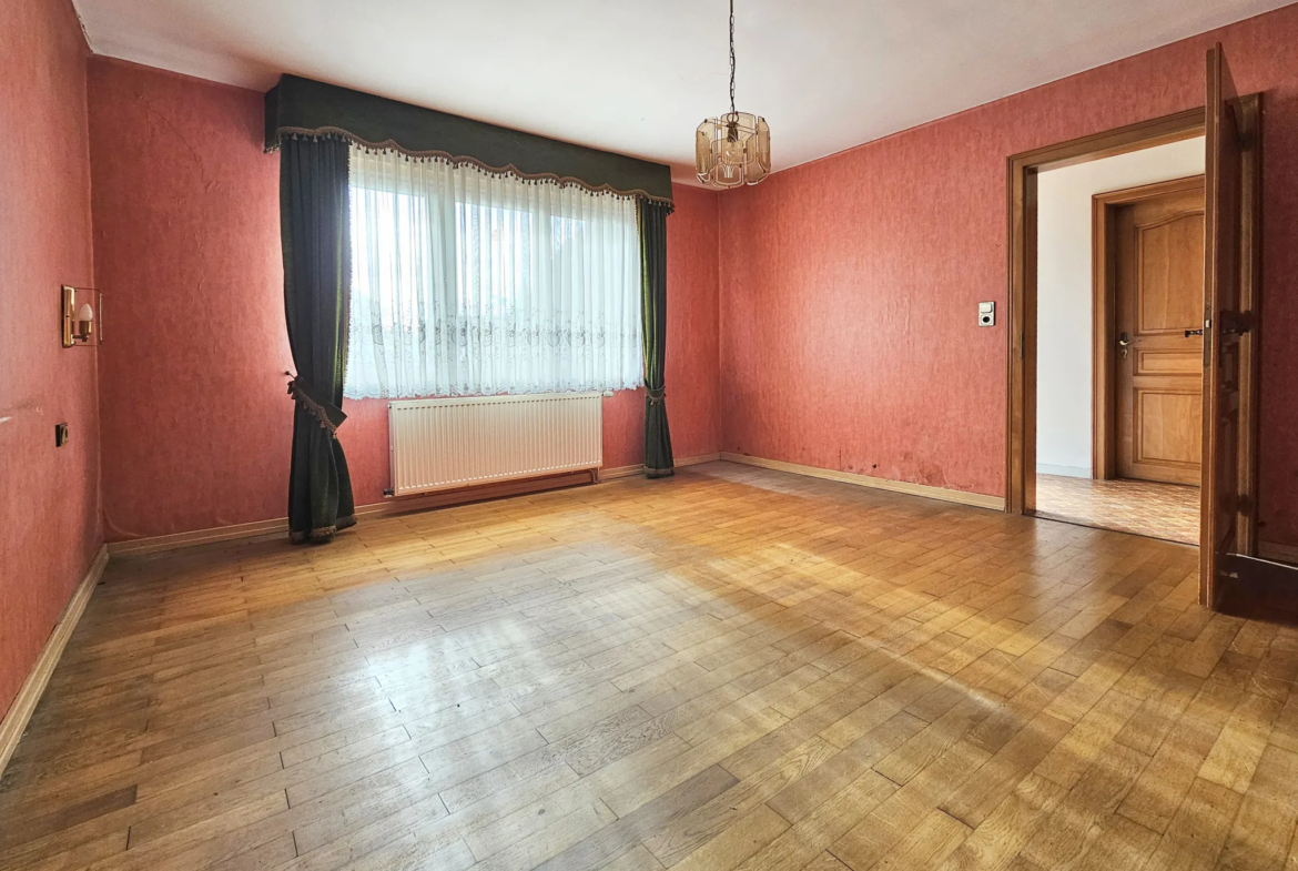 Maison à vendre 6 pièces de 129 m² à Niederroedern 