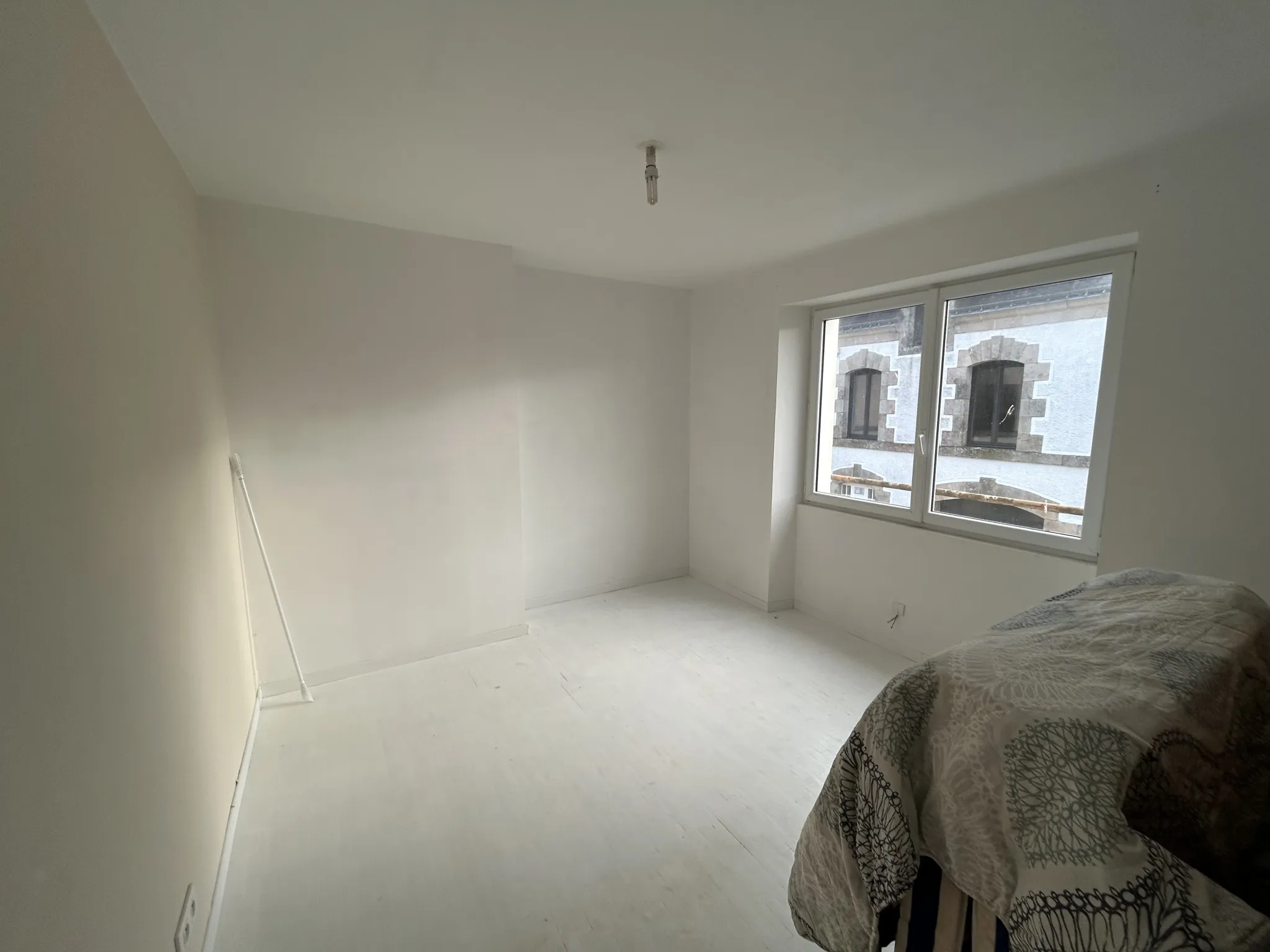 Maison de Bourg à Bieuzy - 89 m², 4 chambres, située dans un environnement calme 