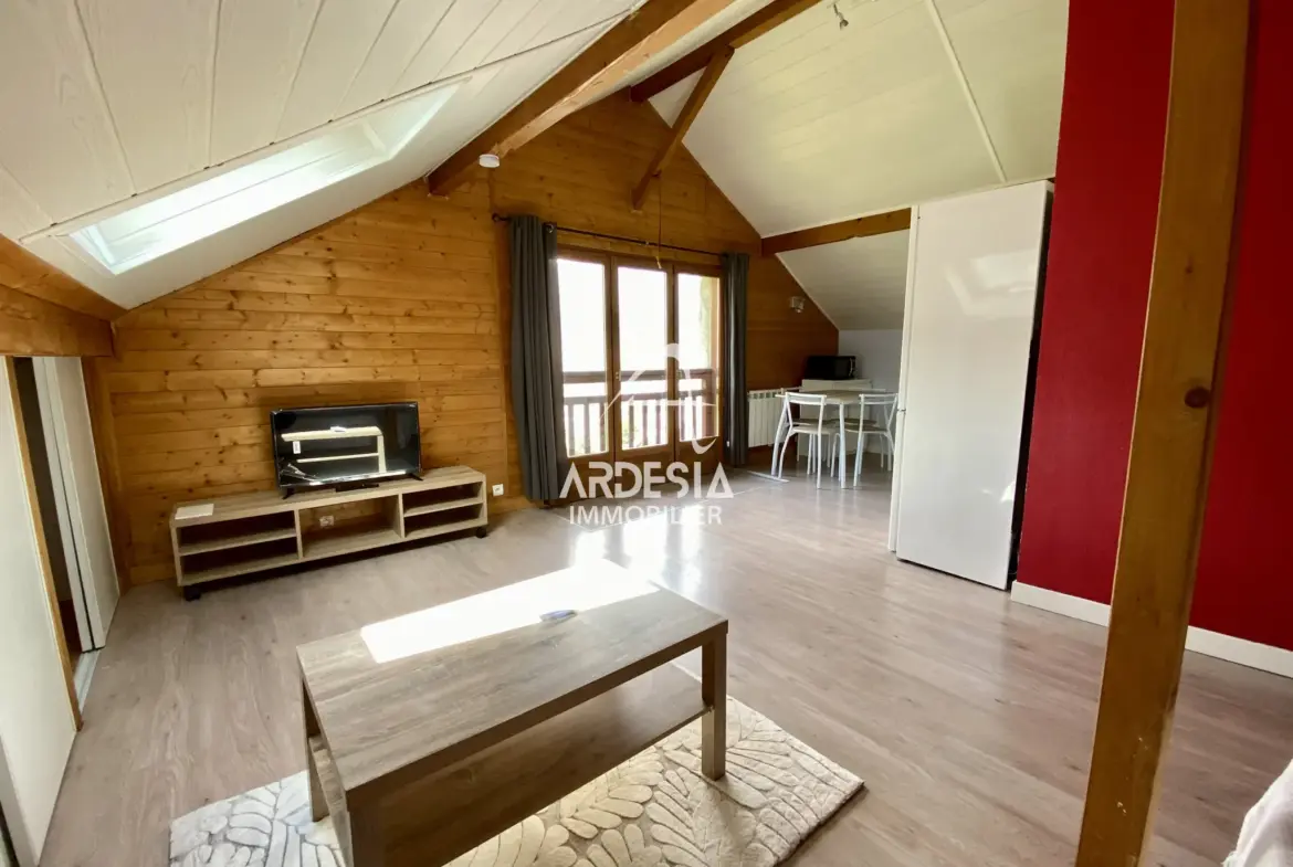 À Vendre : Charmant T2 avec Jardin à Saint-Julien-Mont-Denis 