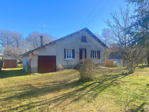 Maison en pierres à rénover près de Saint-Privat