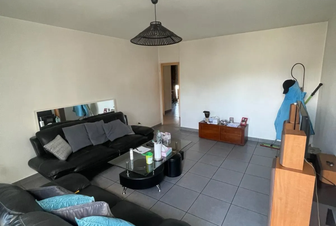 Appartement de 60 m² avec 2 chambres à Saint-Étienne, investissement locatif 