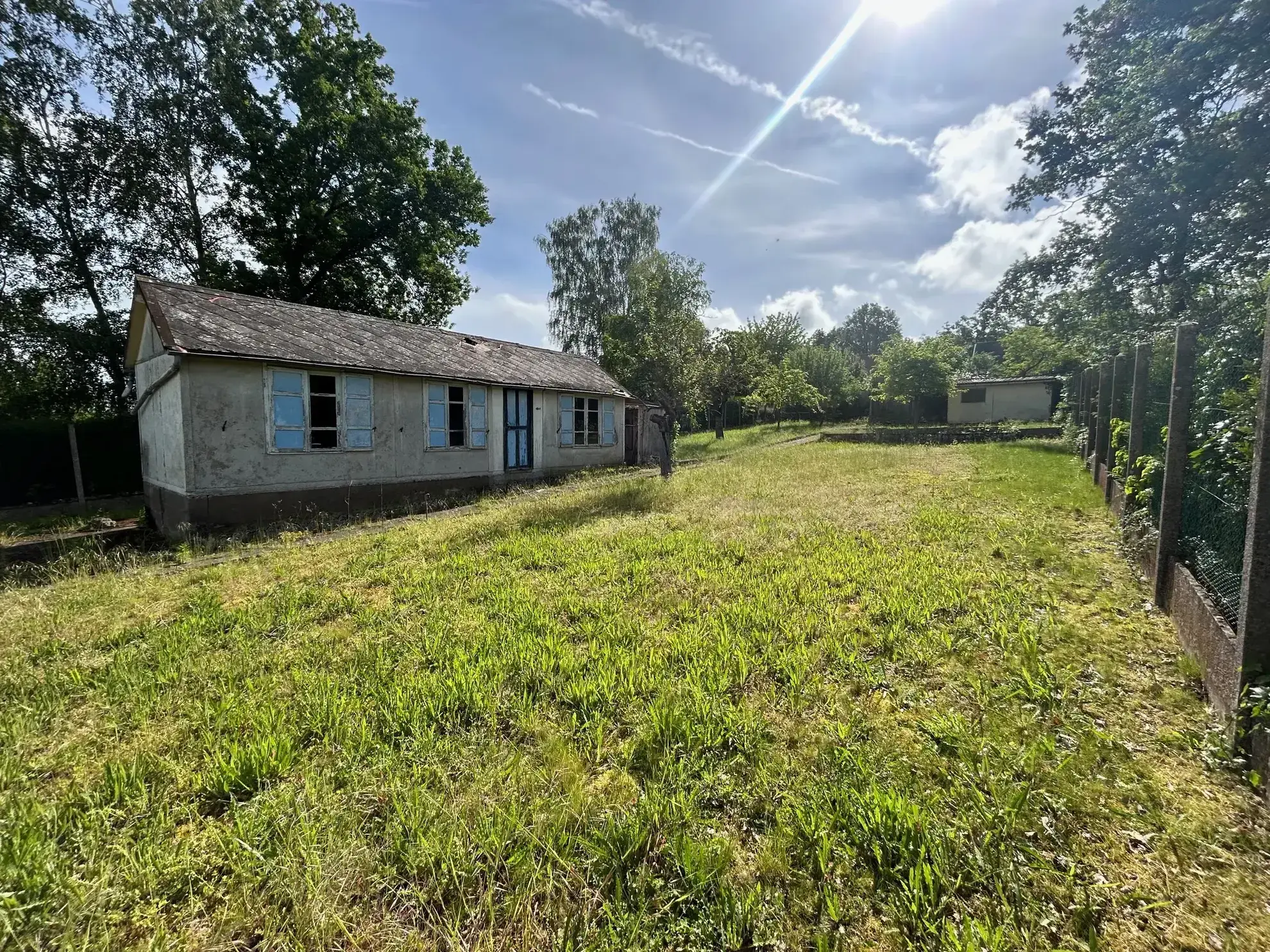 Maison 5 pièces à Morigny-Champigny avec jardin et dépendances 