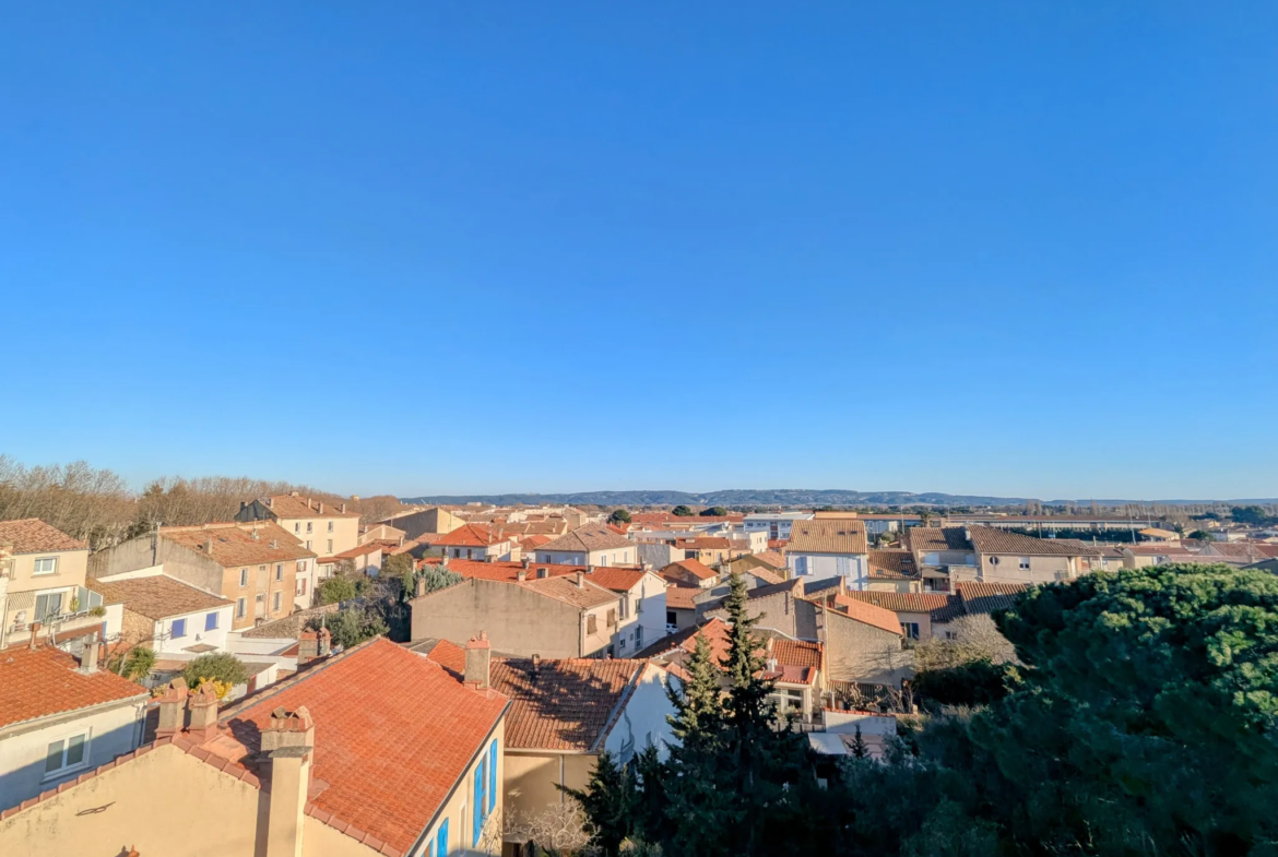 Appartement 3 pièces avec mezzanine et vue dégagée à Narbonne 