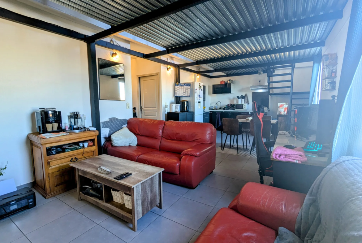 Appartement 3 pièces avec mezzanine et vue dégagée à Narbonne 