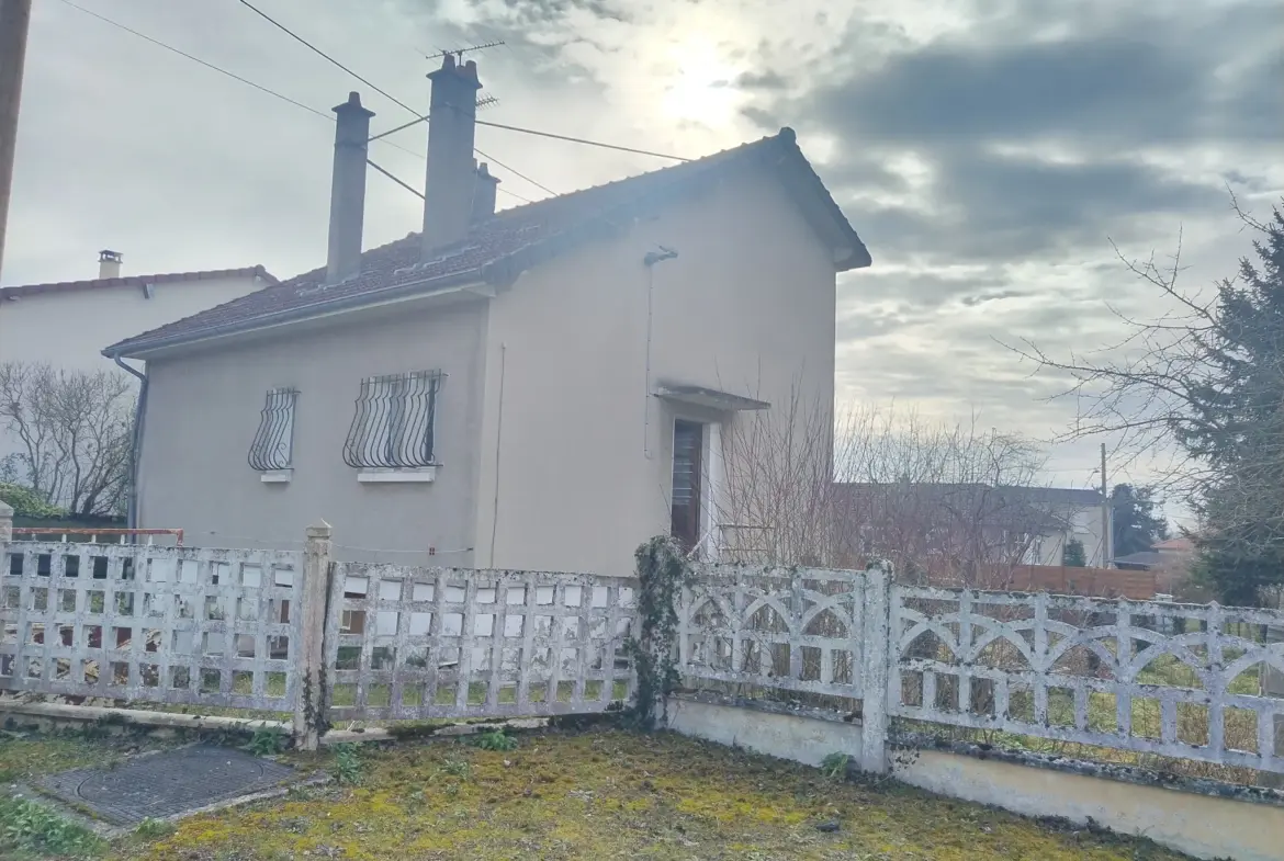 Maison familiale à vendre à Imphy - 4 chambres, 477 m² de terrain 