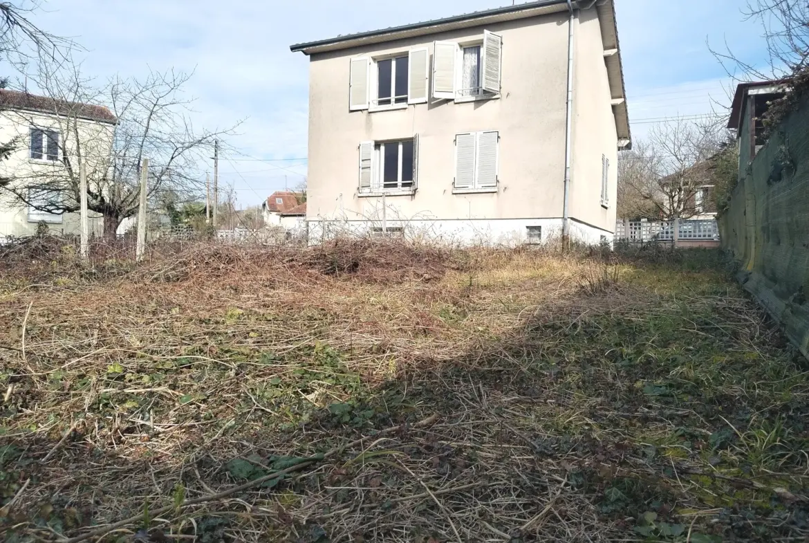 Maison familiale à vendre à Imphy - 4 chambres, 477 m² de terrain 