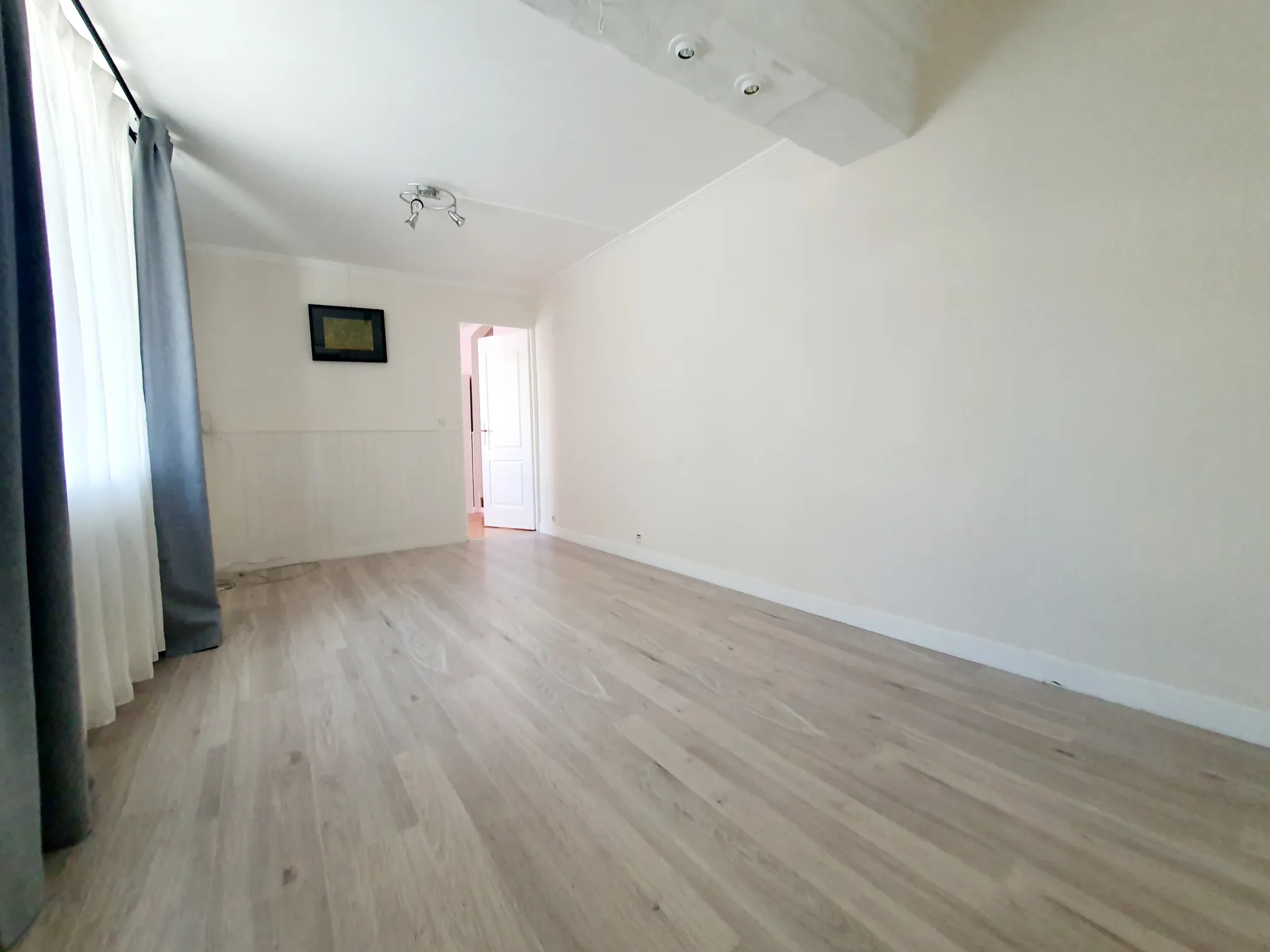 À vendre : Appartement 2/3 pièces au centre-ville de Boissy-St-Léger 